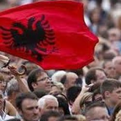 Almudi.org - Viaje apostólico del Papa a Tirana (Albania)