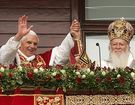 www.almudi.org - Benedicto XVI con el Patriarca Ecuménico Bartolomé I
