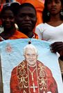Almudi.org - África recibe al Papa