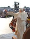 Almudi.org - Benedicto XVI con los jóvenes, en Loreto 