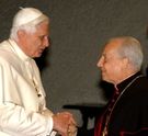 Almudí.org - Benedicto XVI con el Prelado del Opus Dei, Mons. Javier Echevarría